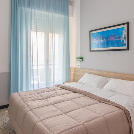 רימיני Abc Hotel מראה חיצוני תמונה